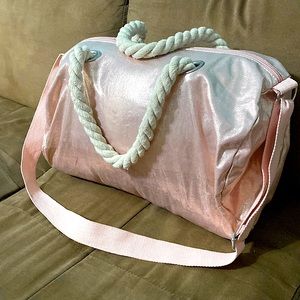 Baby pink travel bag